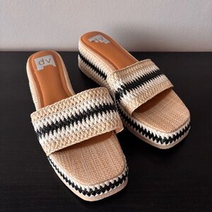 DV by Dolce Vita Peggie Platform Wedge Sandals